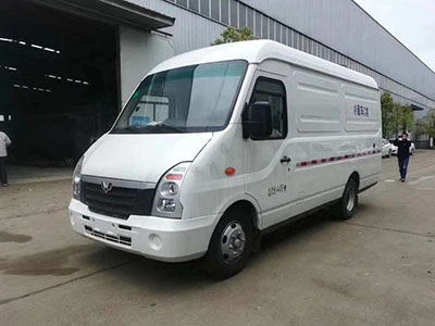 国六五菱冷藏车