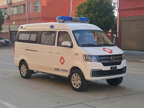 金杯新海狮S国六救护车