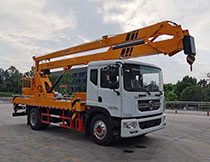 国六东风D9折臂高空作业车