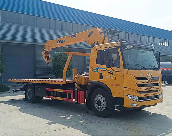 解放龙V清障带吊